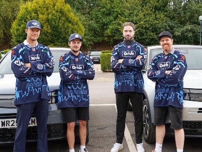 Drive Bristol North sponsors the Bristol Pitbulls ice hockey team