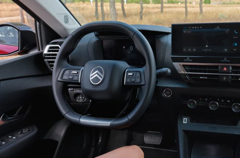 citroen c4 steering wheel and cockpit