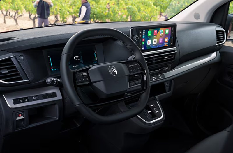 Citroen dispatch interior