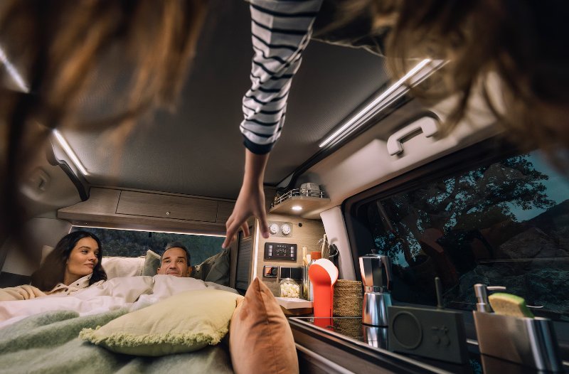 Citroen Holidays bed set up