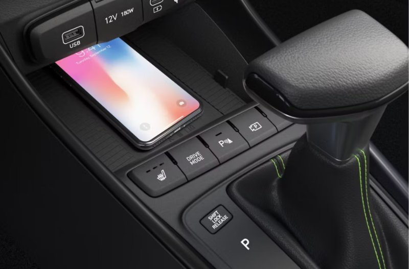 i20 wireless charging