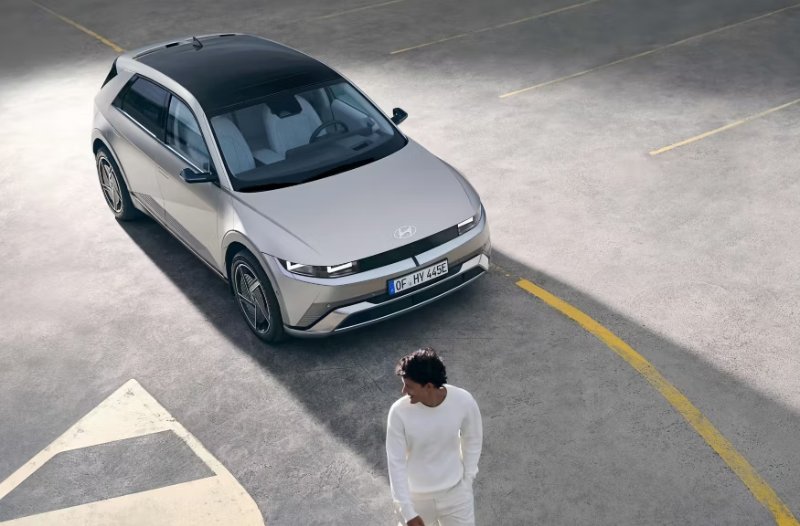 IONIQ 5 above view