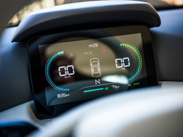 Leapmotor T03 dashboard