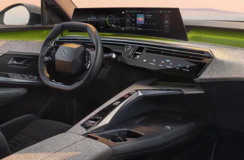 peugeot 5008 cockpit view