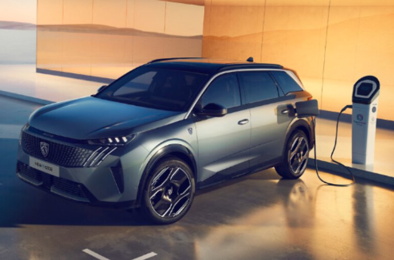 PEUGEOT 5008 ON CHARGE