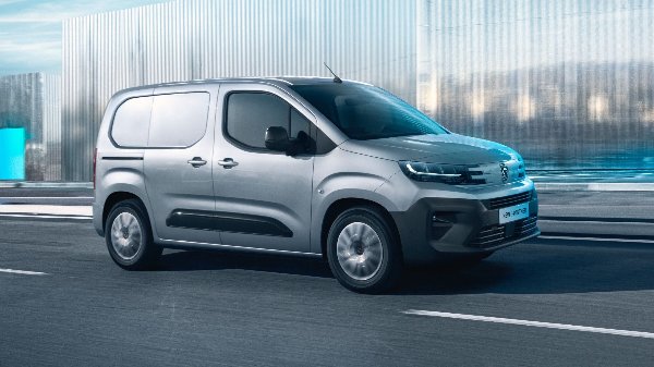 peugeot partner in grey from the side