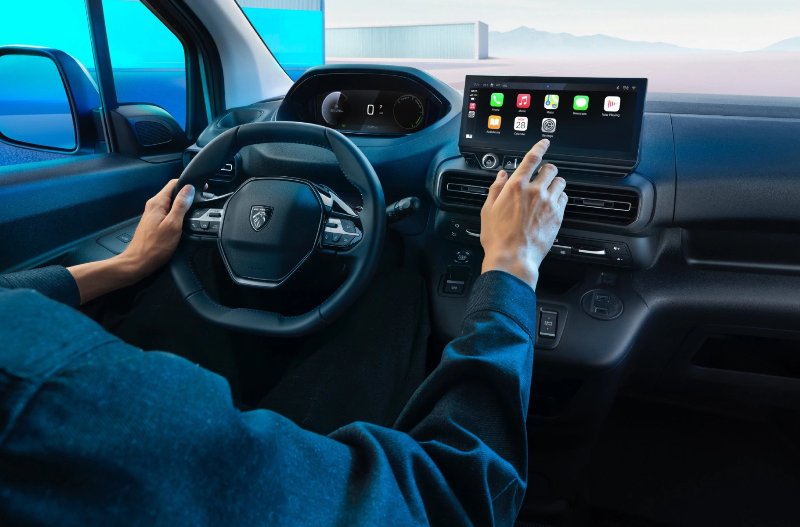 Peugeot Partner interior