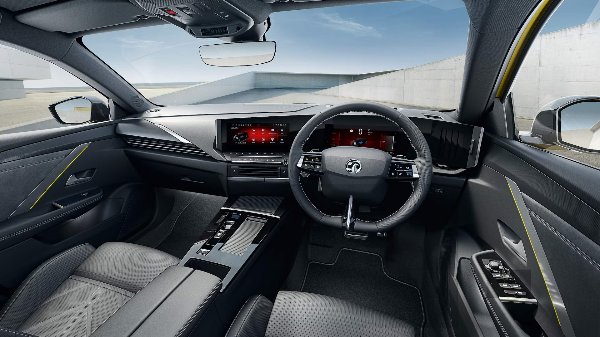 vauxhall astra sports tourer cockpit