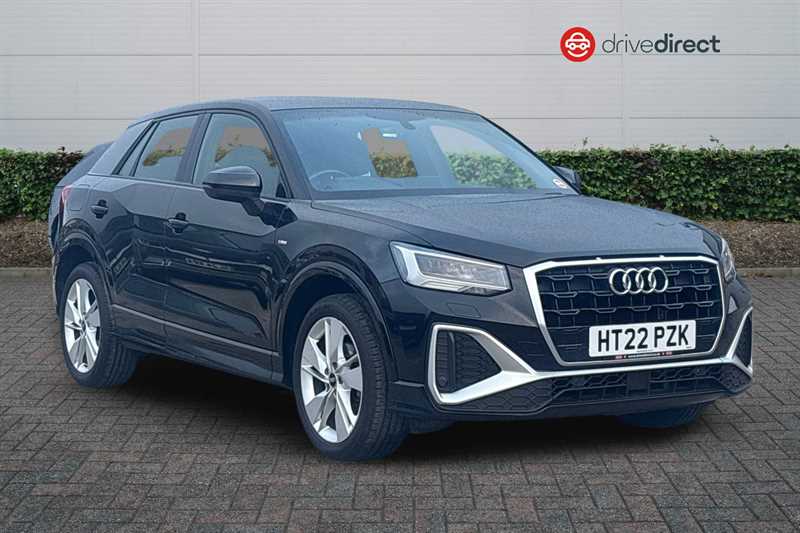 AUDI Q2