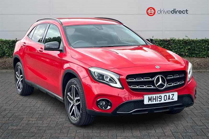 MERCEDES-BENZ GLA