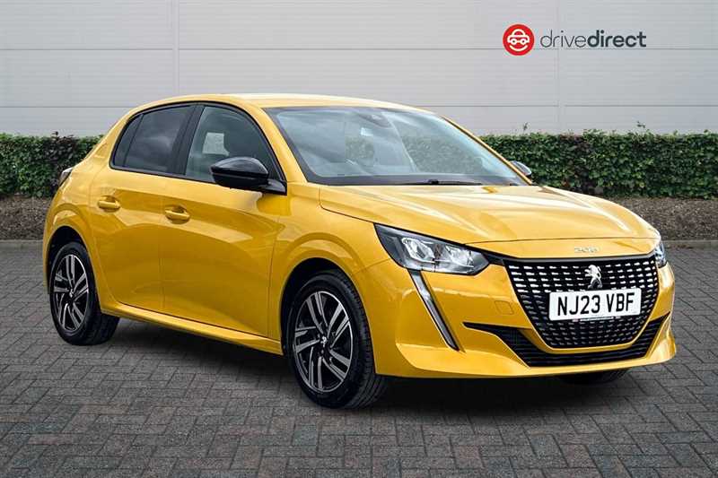 PEUGEOT 208
