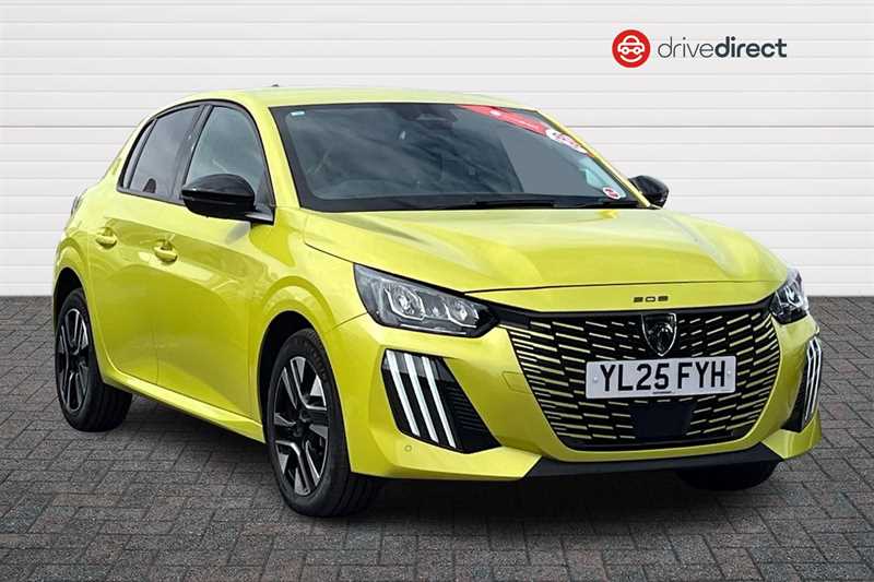 PEUGEOT 208
